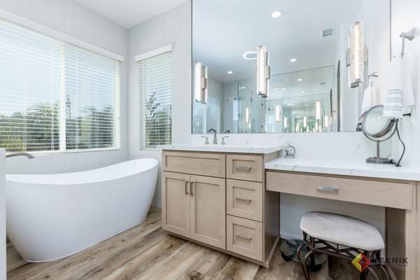 San Diego - Montecito Master Bathroom After photo 03