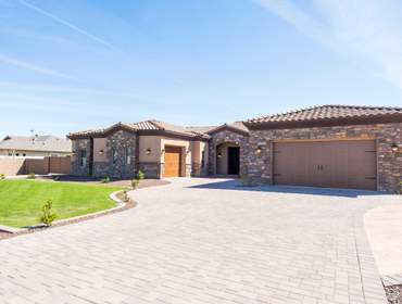 Chandler Custom Home Build This is a Gorgeous 6 bed 5.5 bath Family home or an Entertainers Dream, enjoy some of the many features, Horse Property, Win