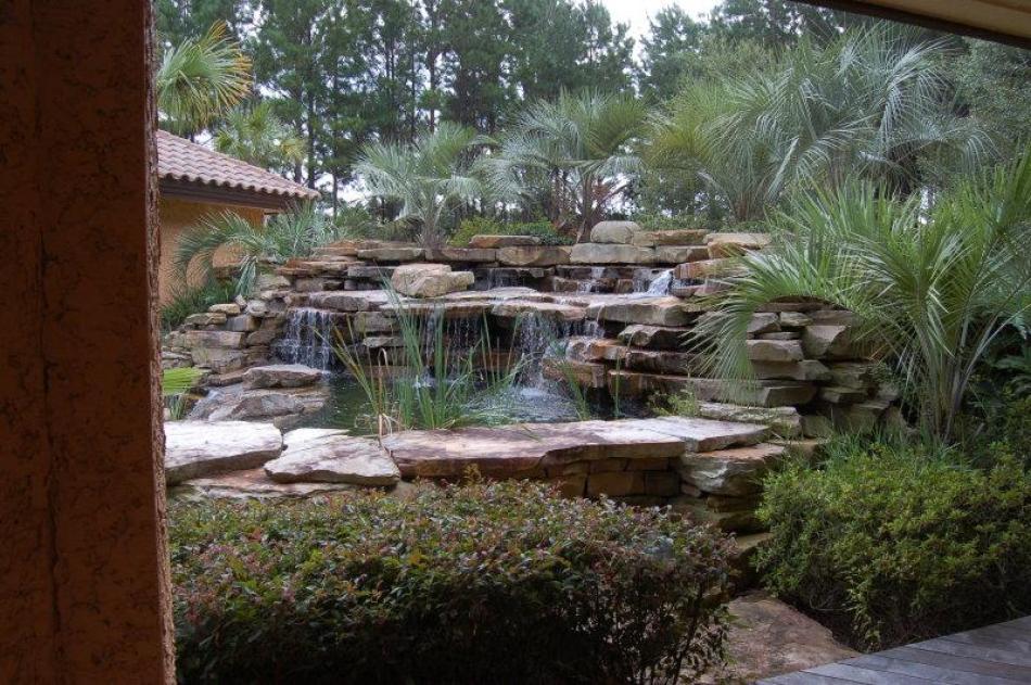 quality pool and construction