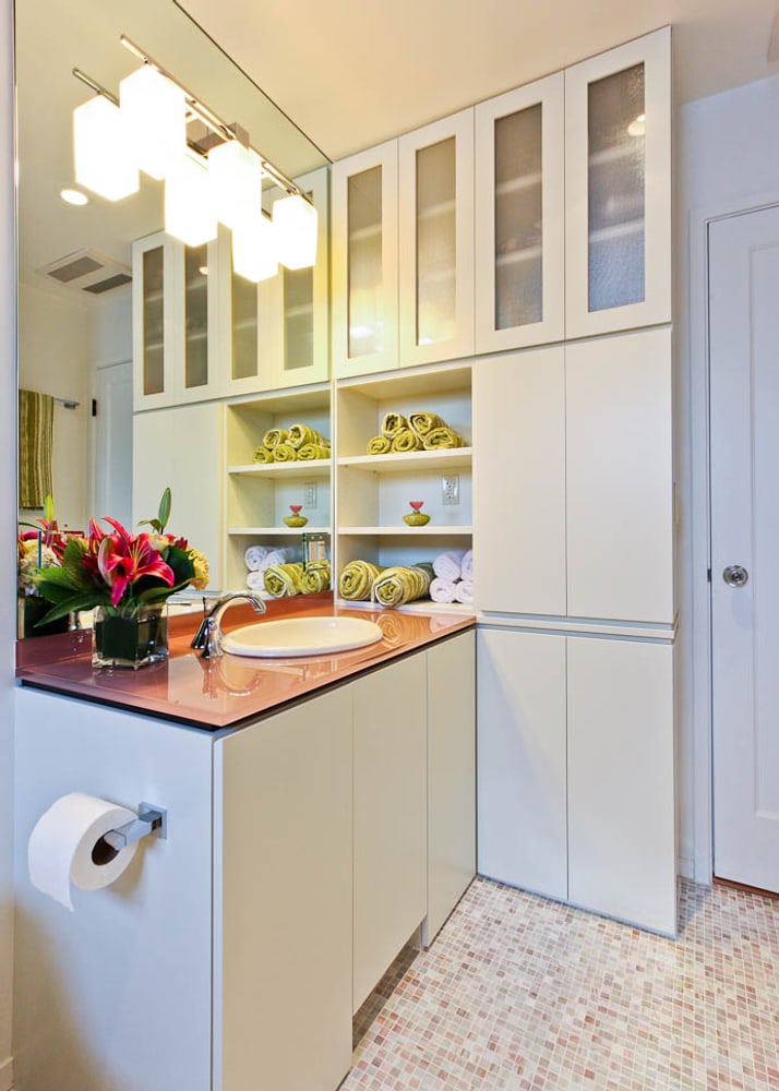 Cusomized, Built-in Bathroom