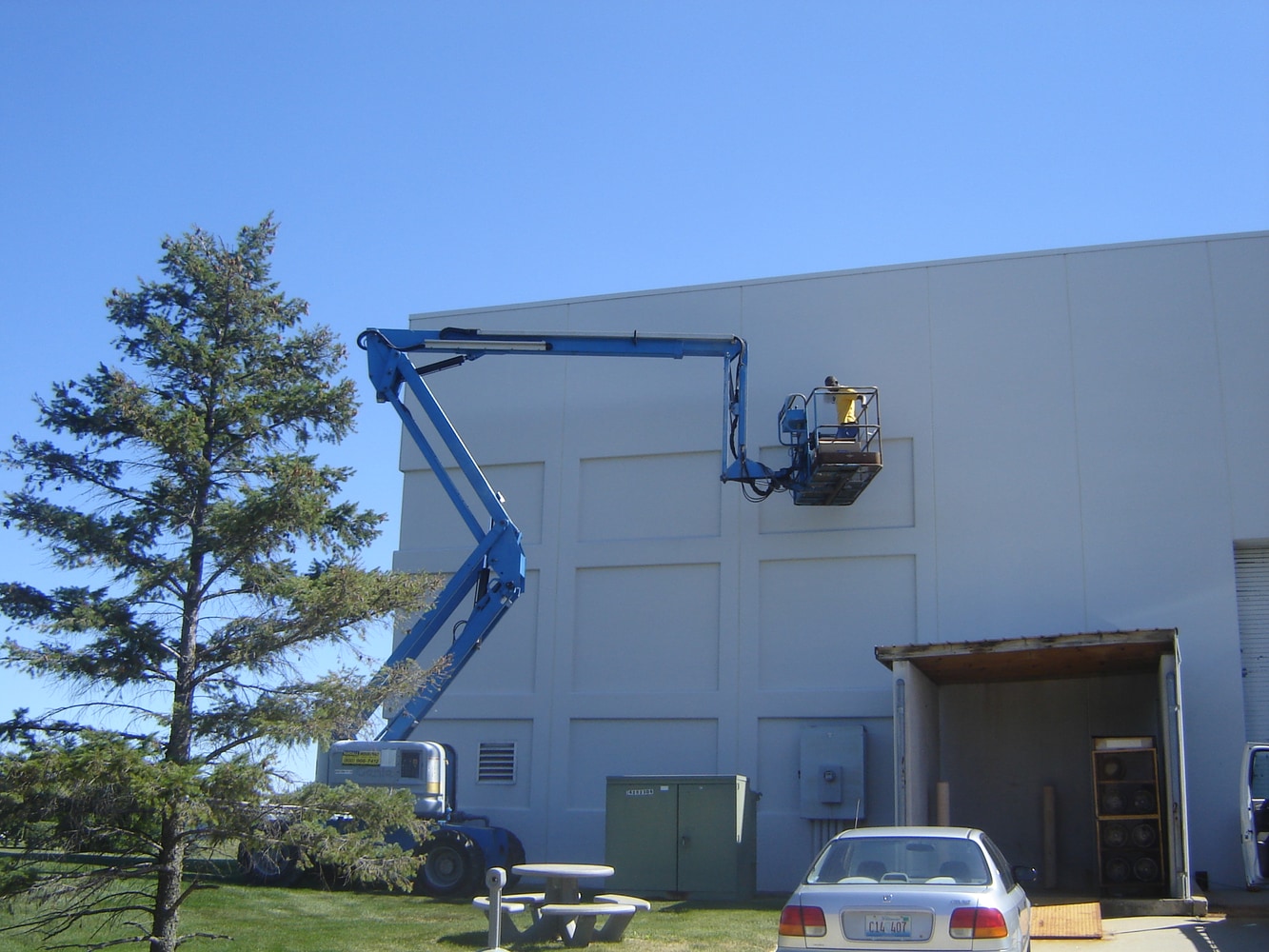 Photo(s) from Elkins Technologies Inc