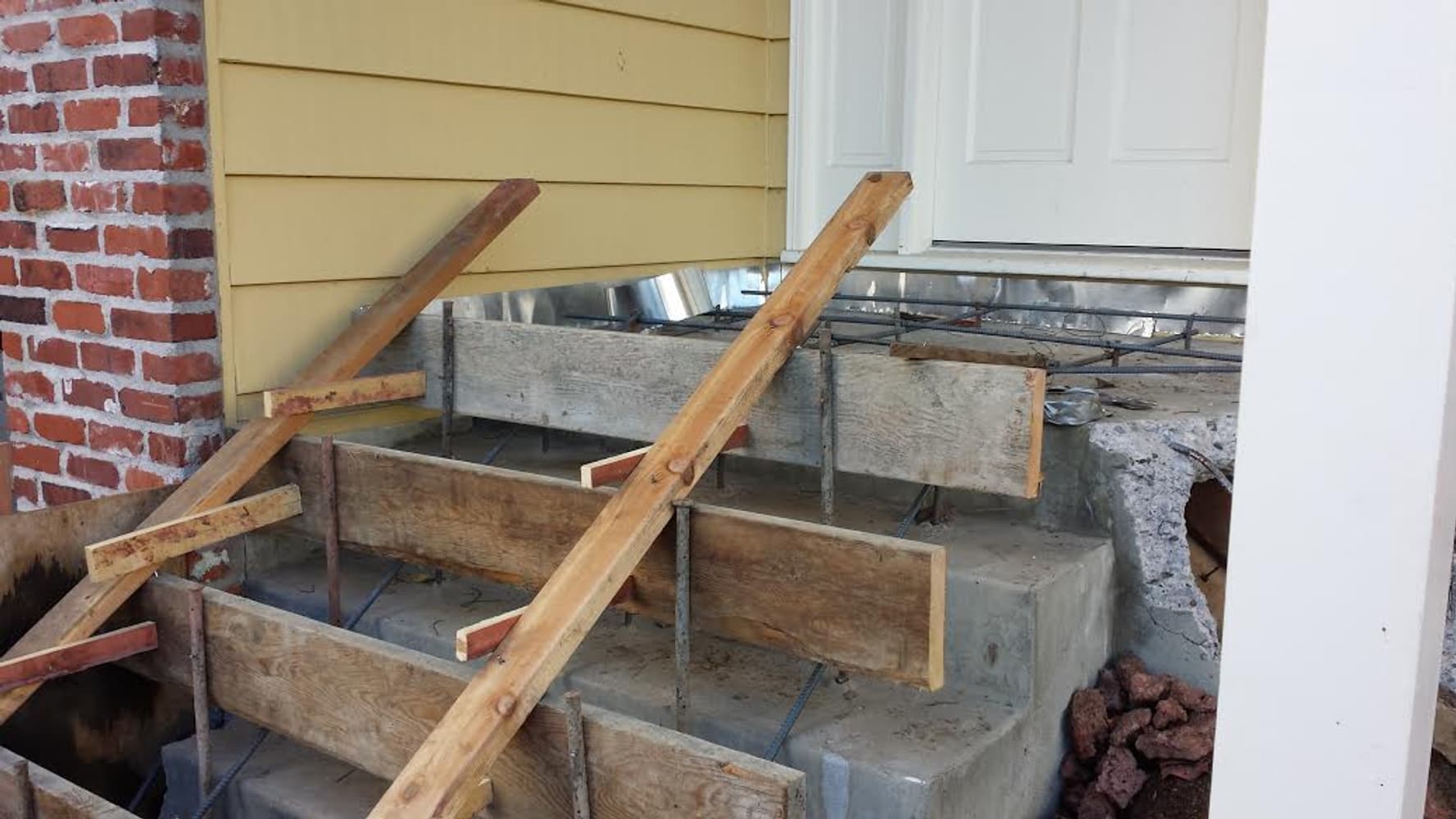 CONCRETE STAMPED STEPS