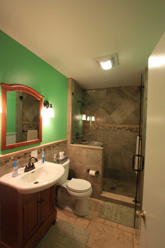 Bathrooms from Mchugh Construction LLC