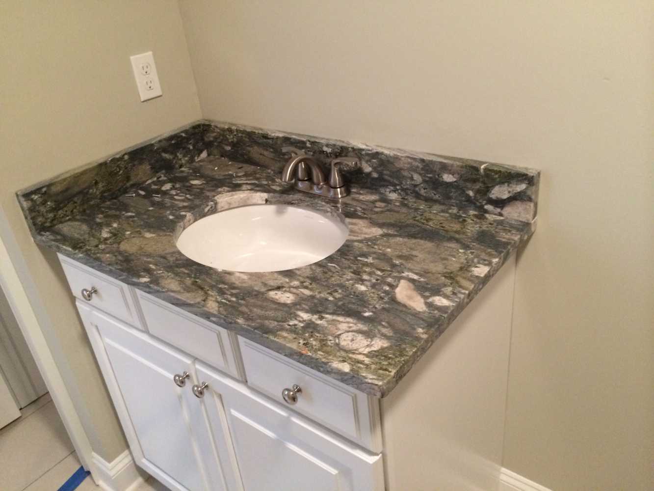 Photo(s) from Creative countertops 