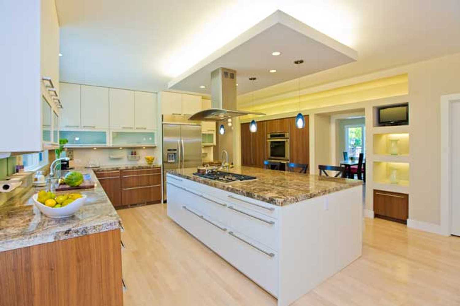 Modern Kitchen