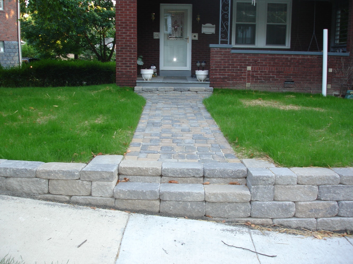 Photo(s) from Allsopp's Lawn Service