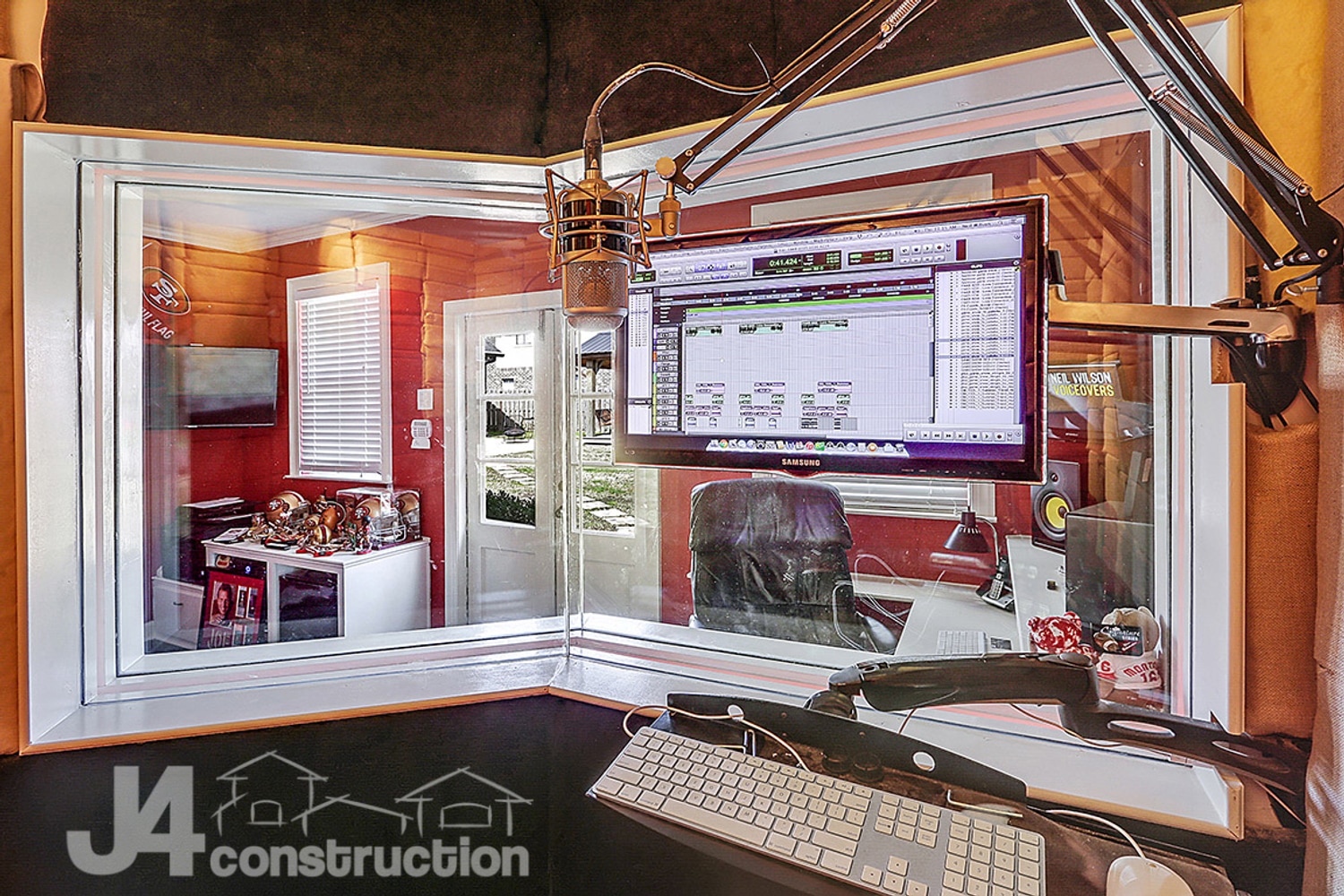 Neil Wilson Voice Over Studio