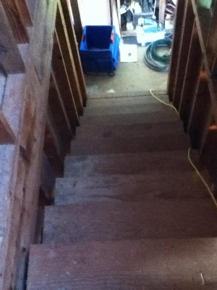 Dead On 2nd Story Garage Addition