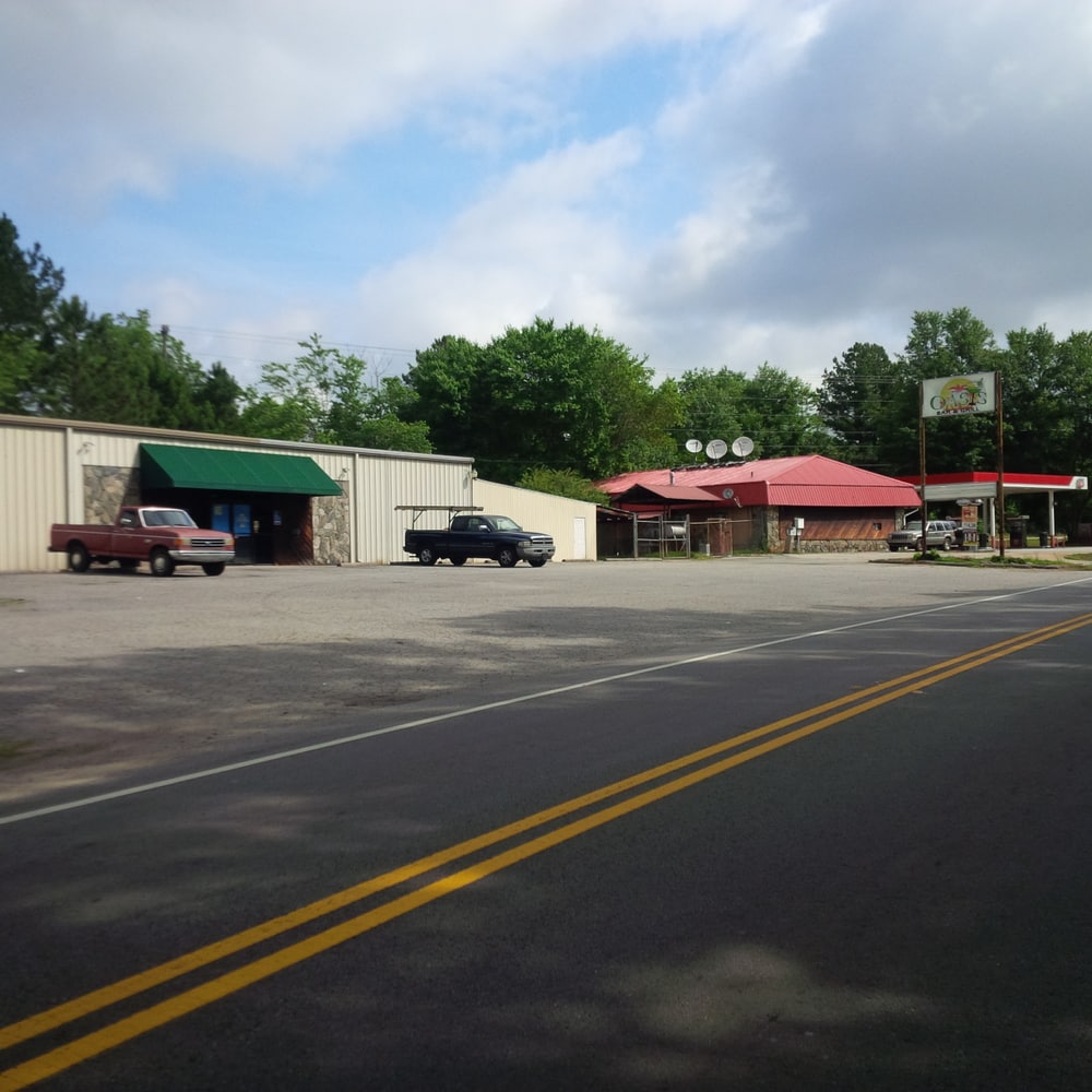 Hide-a-way Sports Bar formerly Oasis Bar & Grill