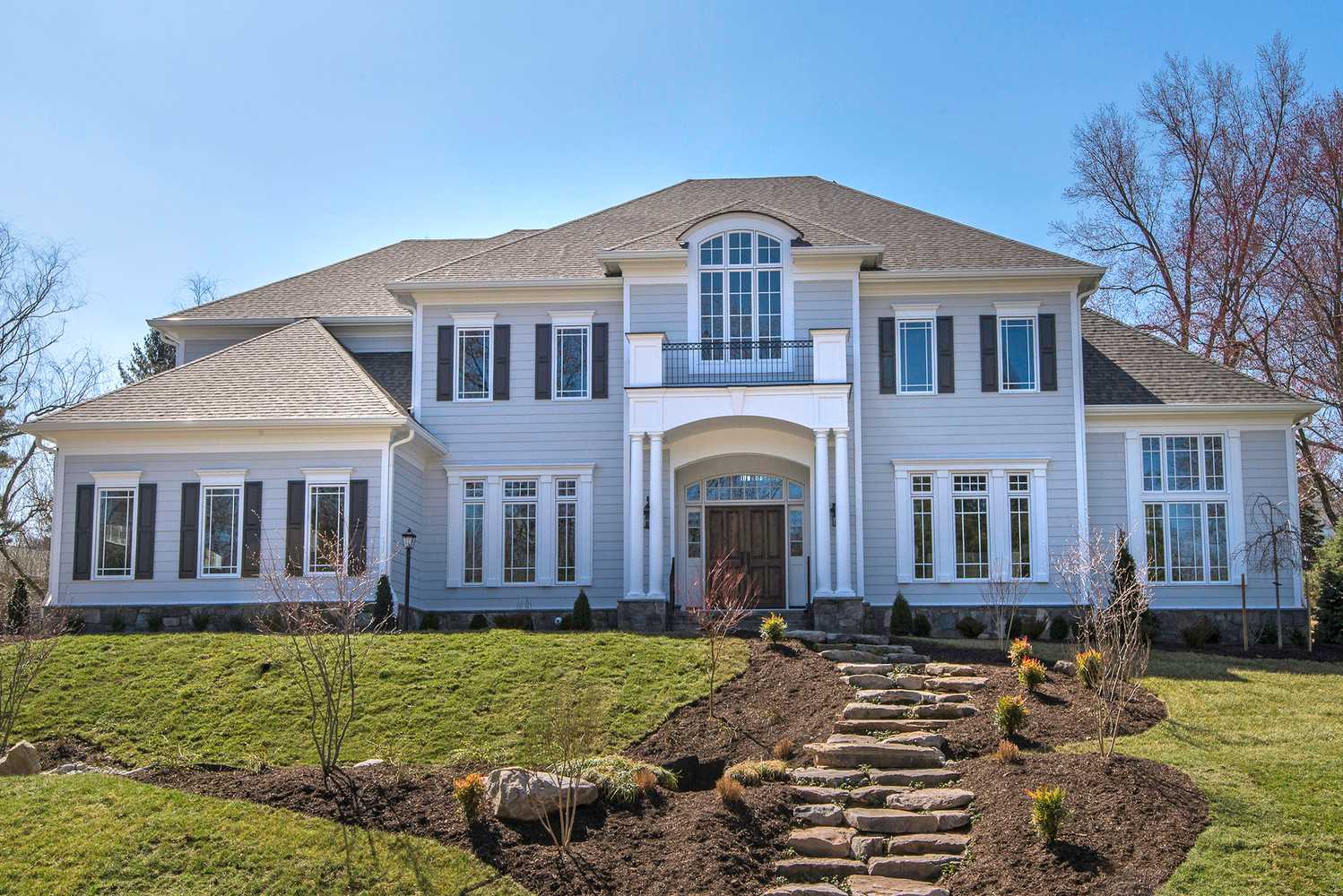 GULICK | CUSTOM Home in McLean