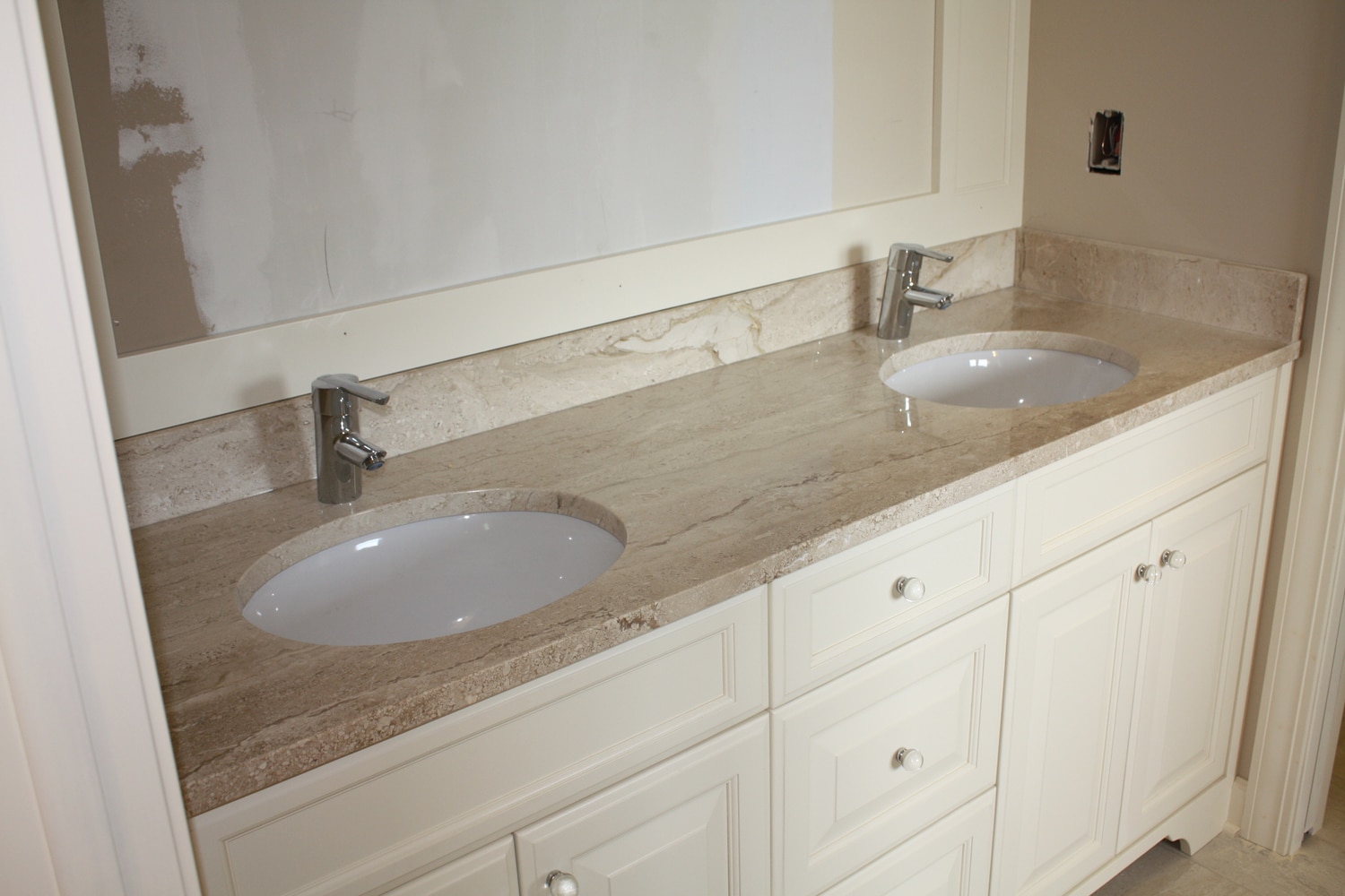 Photo(s) from Tatanka Stone Inc.