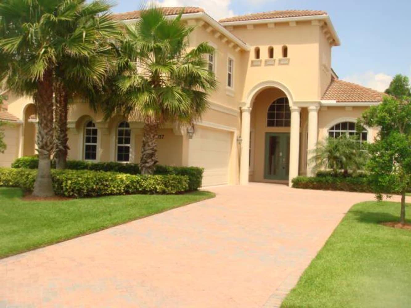 Photo(s) from Amant Homes Of Florida Inc