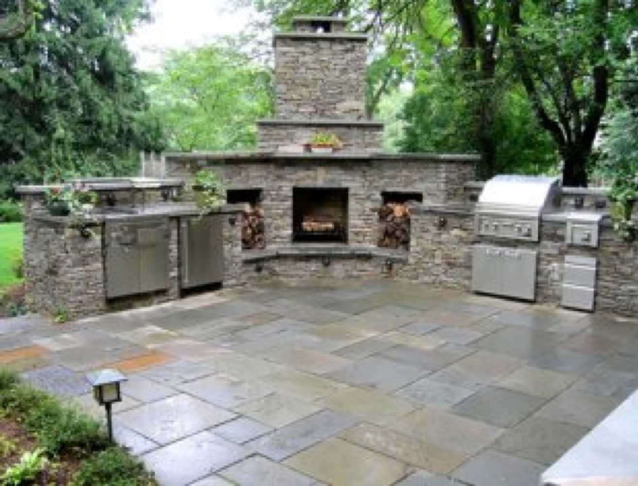 Outdoor Fireplaces Portfolio