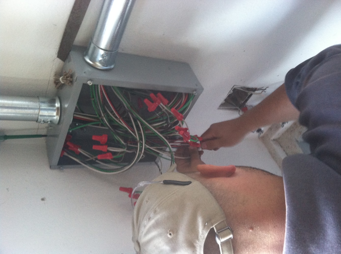 Photo(s) from Seagraves Electrical