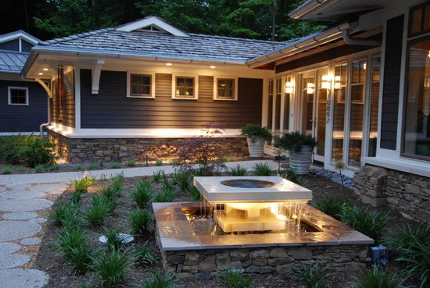 Landscape Lighting by New York Plantings