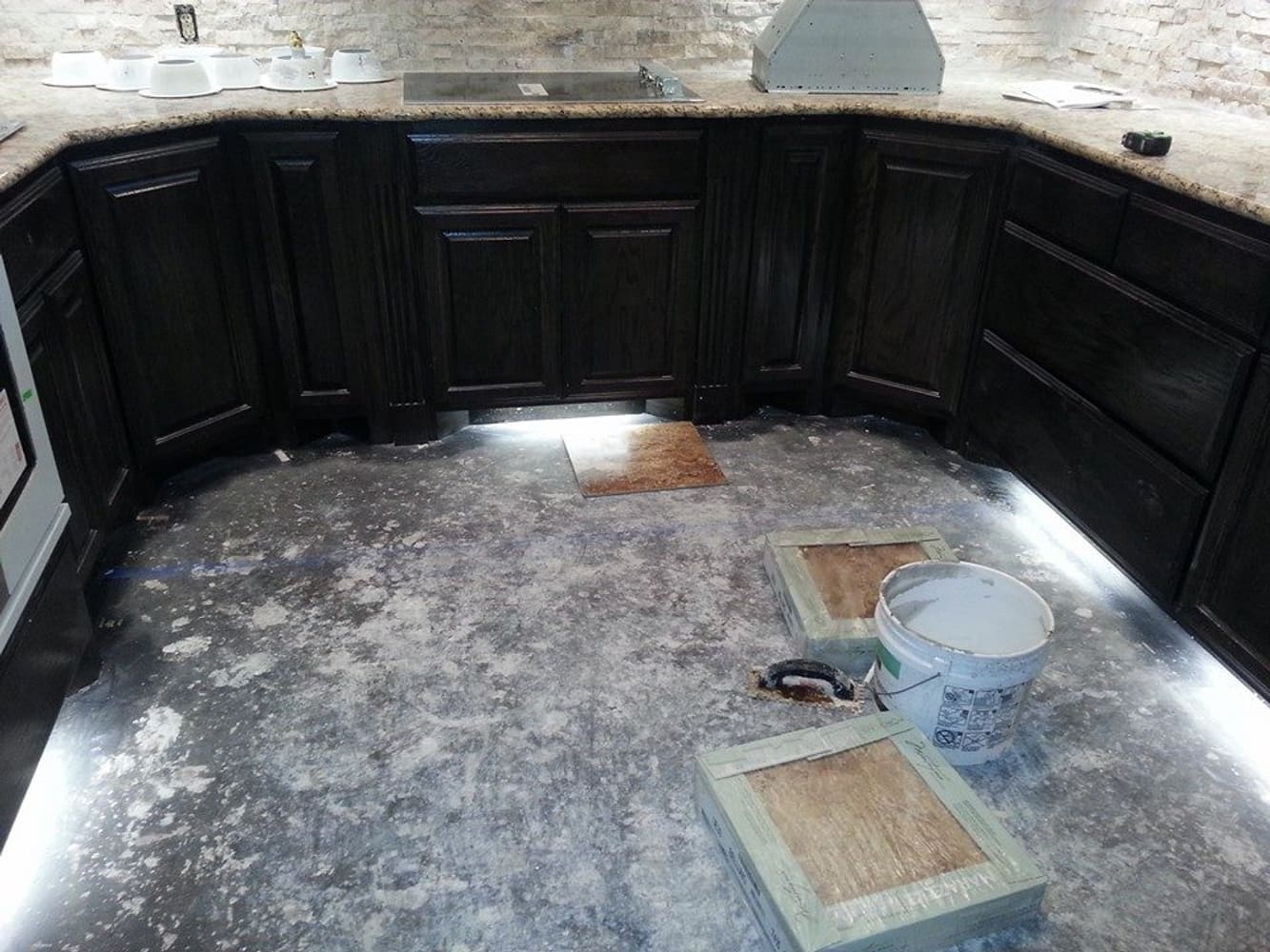 Lifetime Warranty Construction Kitchen Tile Project