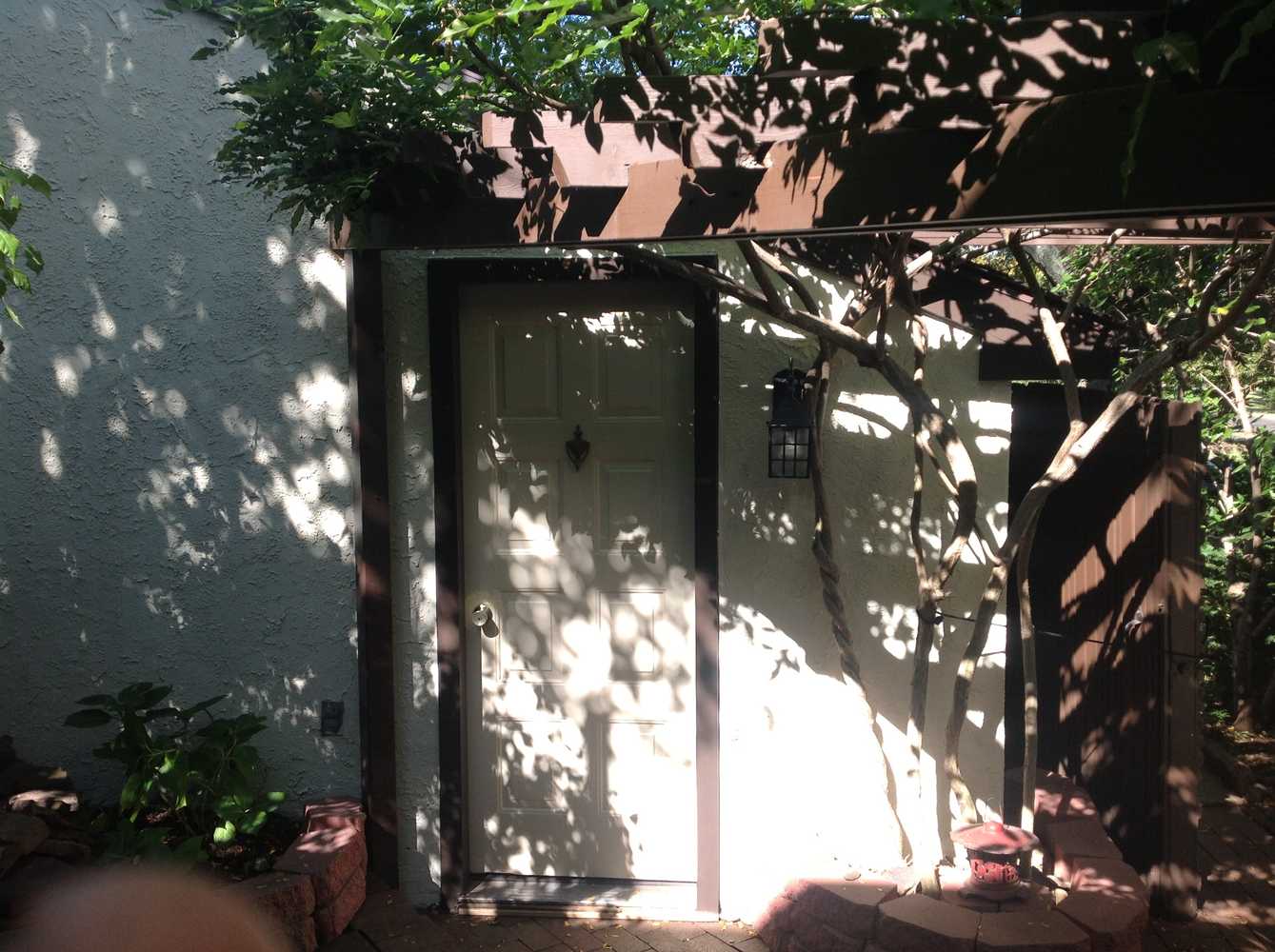 Exterior Stucco Power wash and repaint Photos