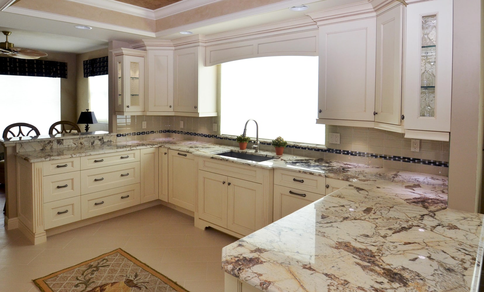 Tradittional Kitchen in Naples
