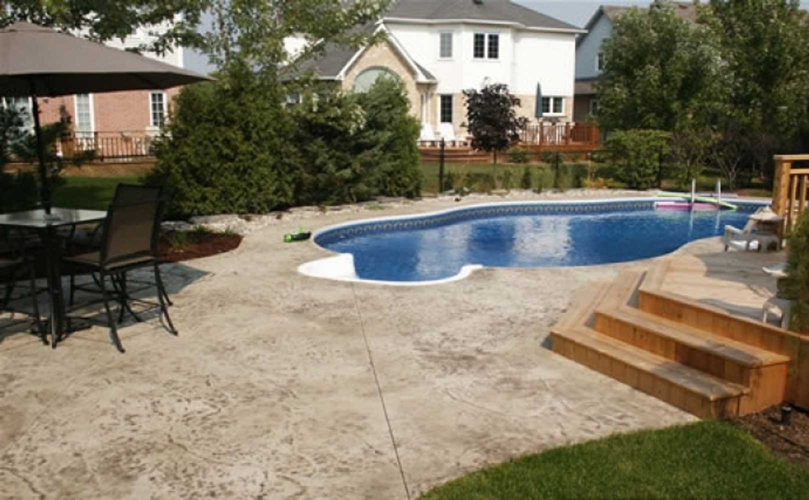 SWIMMING POOL RENOVTION ( TILE AND COPING ) PAVER 