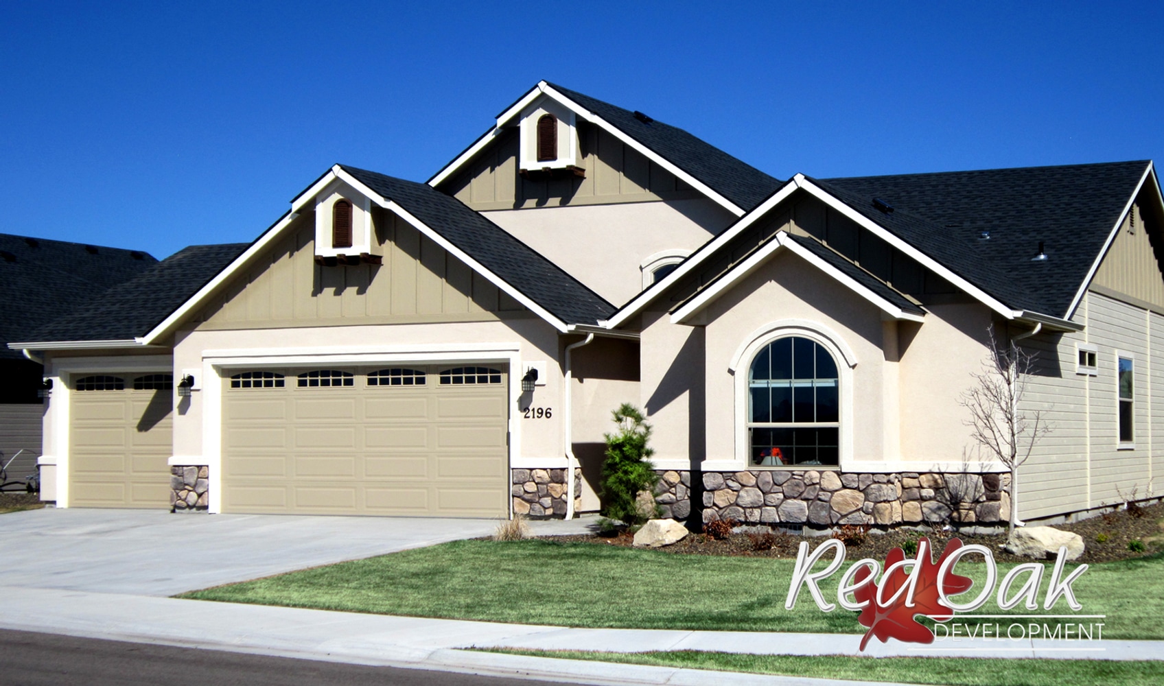 Photo(s) from Red Oak Development Llc