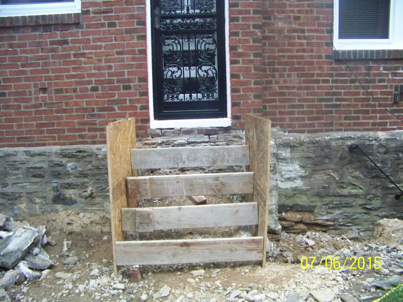 2339 Bryn Mawr Ave back patio