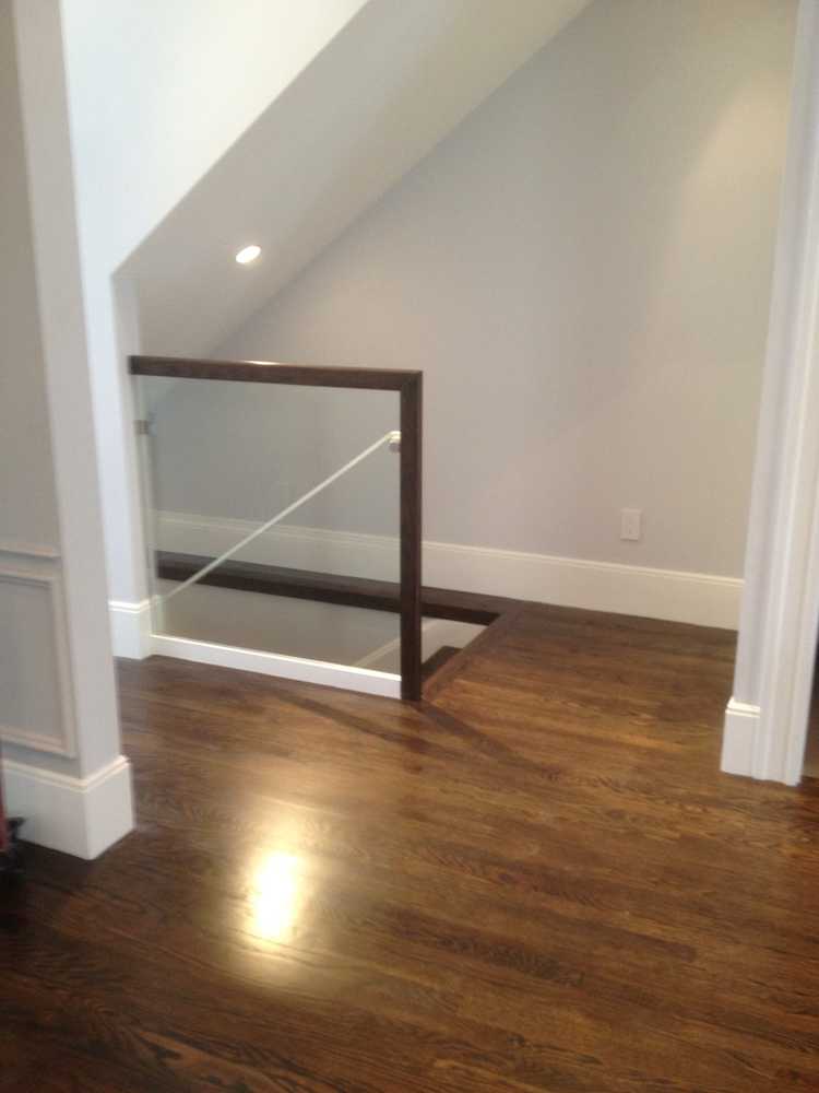 hardwood floor installation & refinishing & repair