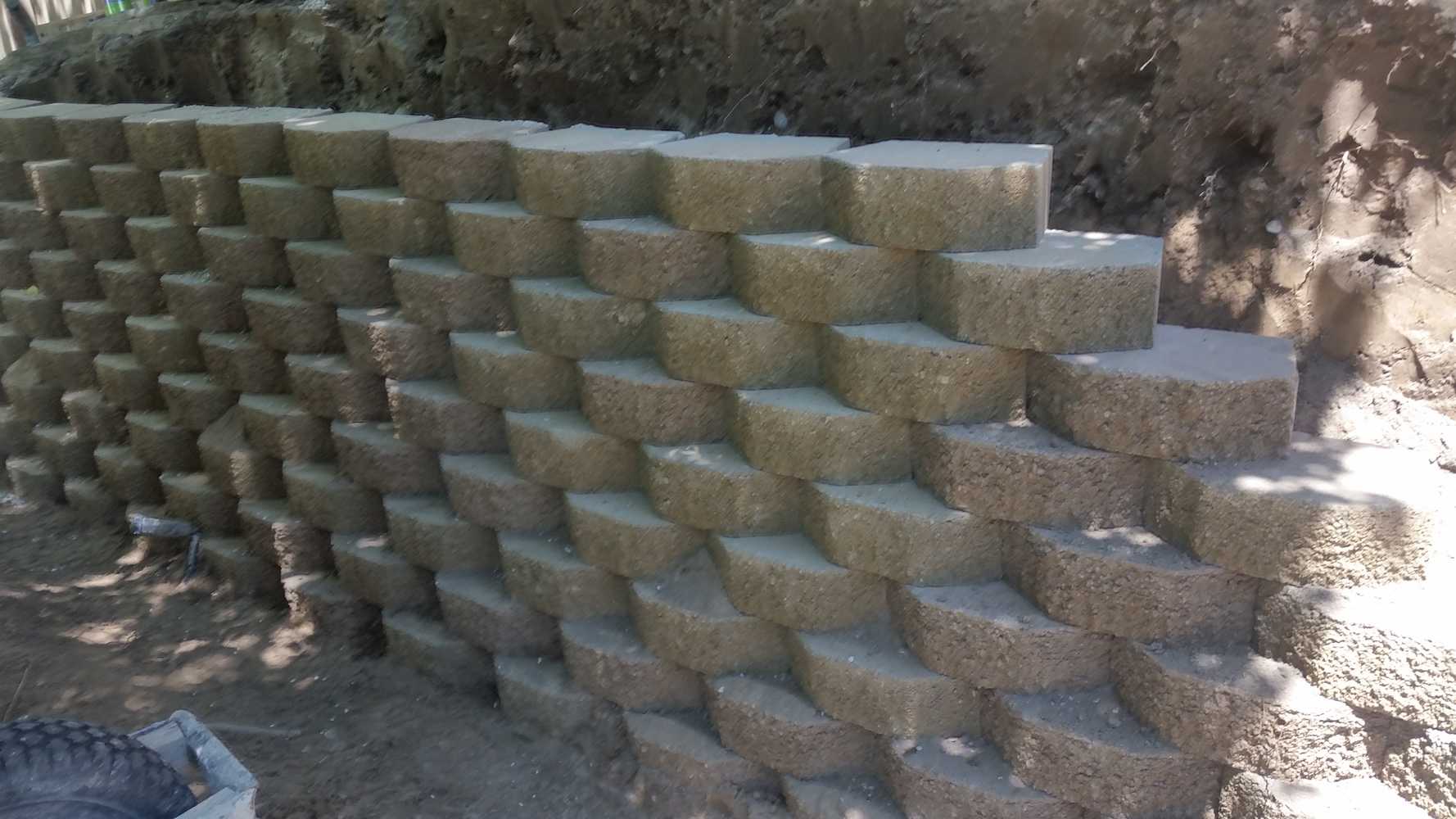 Retaining Block Wall