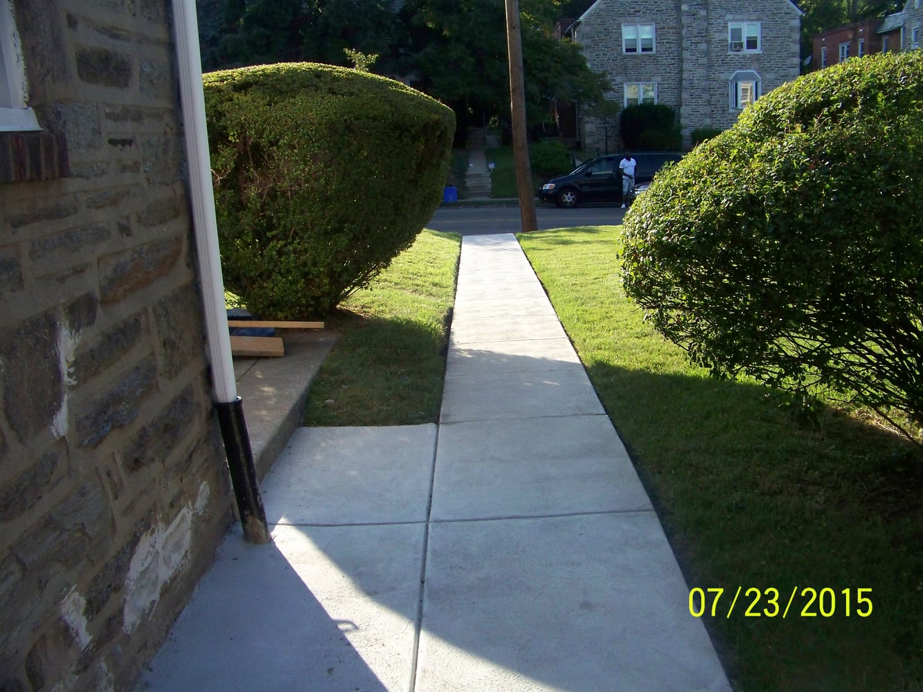 2339 Bryn Mawr Ave back patio