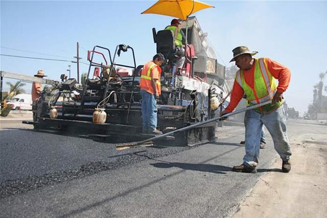 Asphalt Seal Coating And Paving