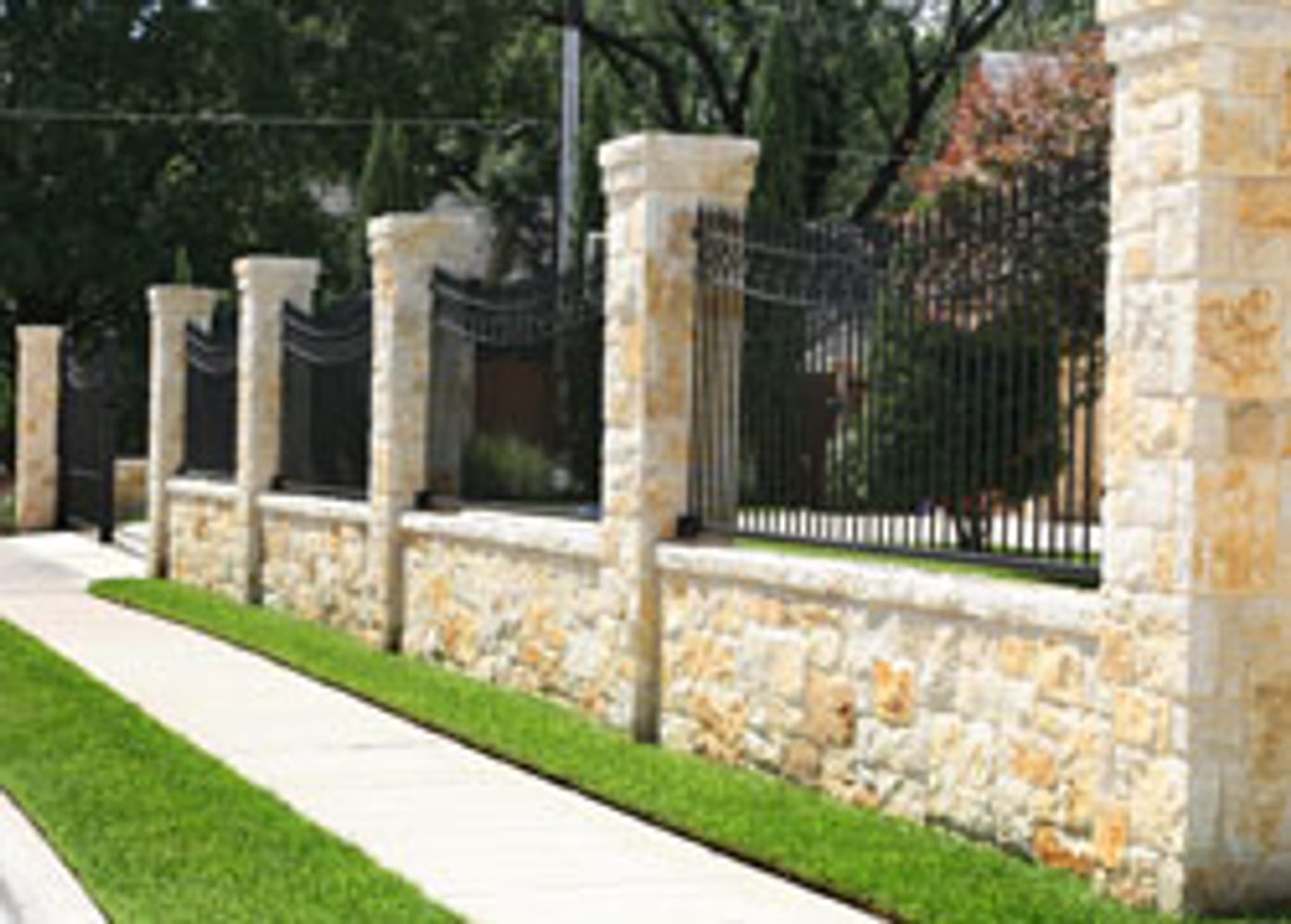 Outdoor Living and Design Photo Gallery