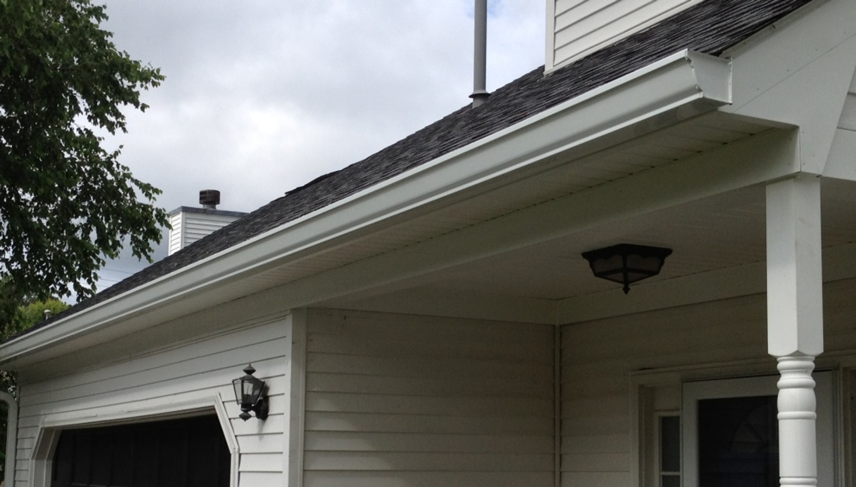 Seamless Gutter and Aluminum Trim Wrap
