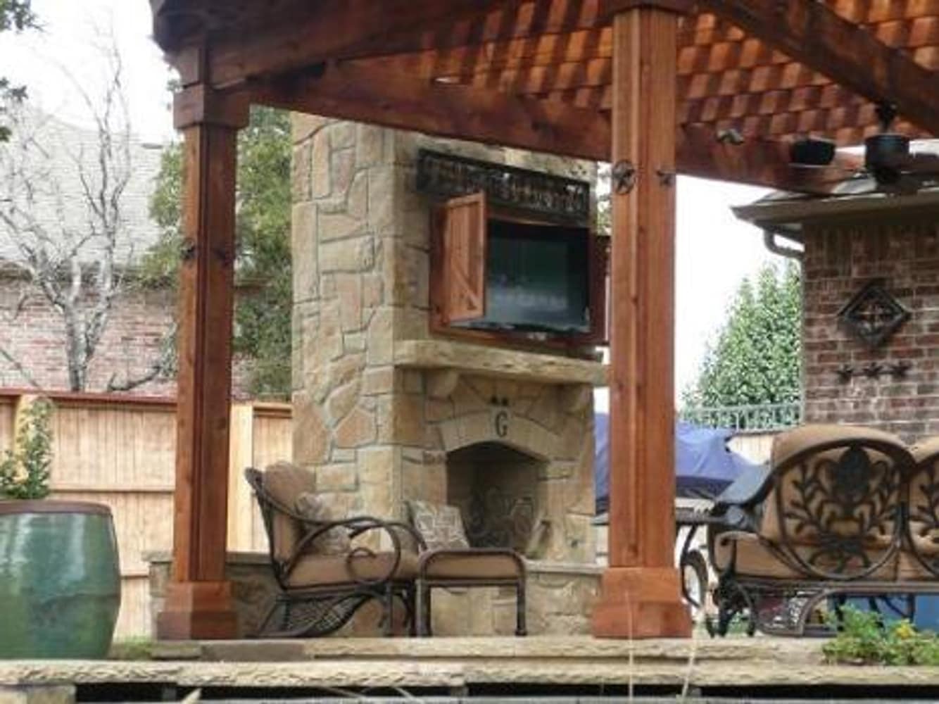 Outdoor Living and Design Photo Gallery