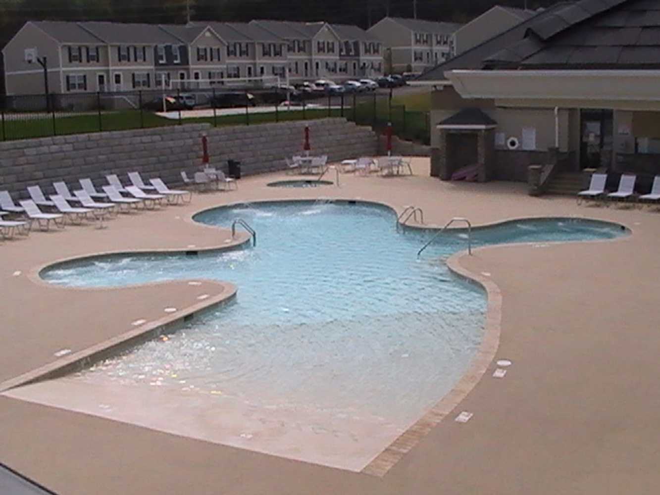 Infinity Edge swimming pool Charlottesville