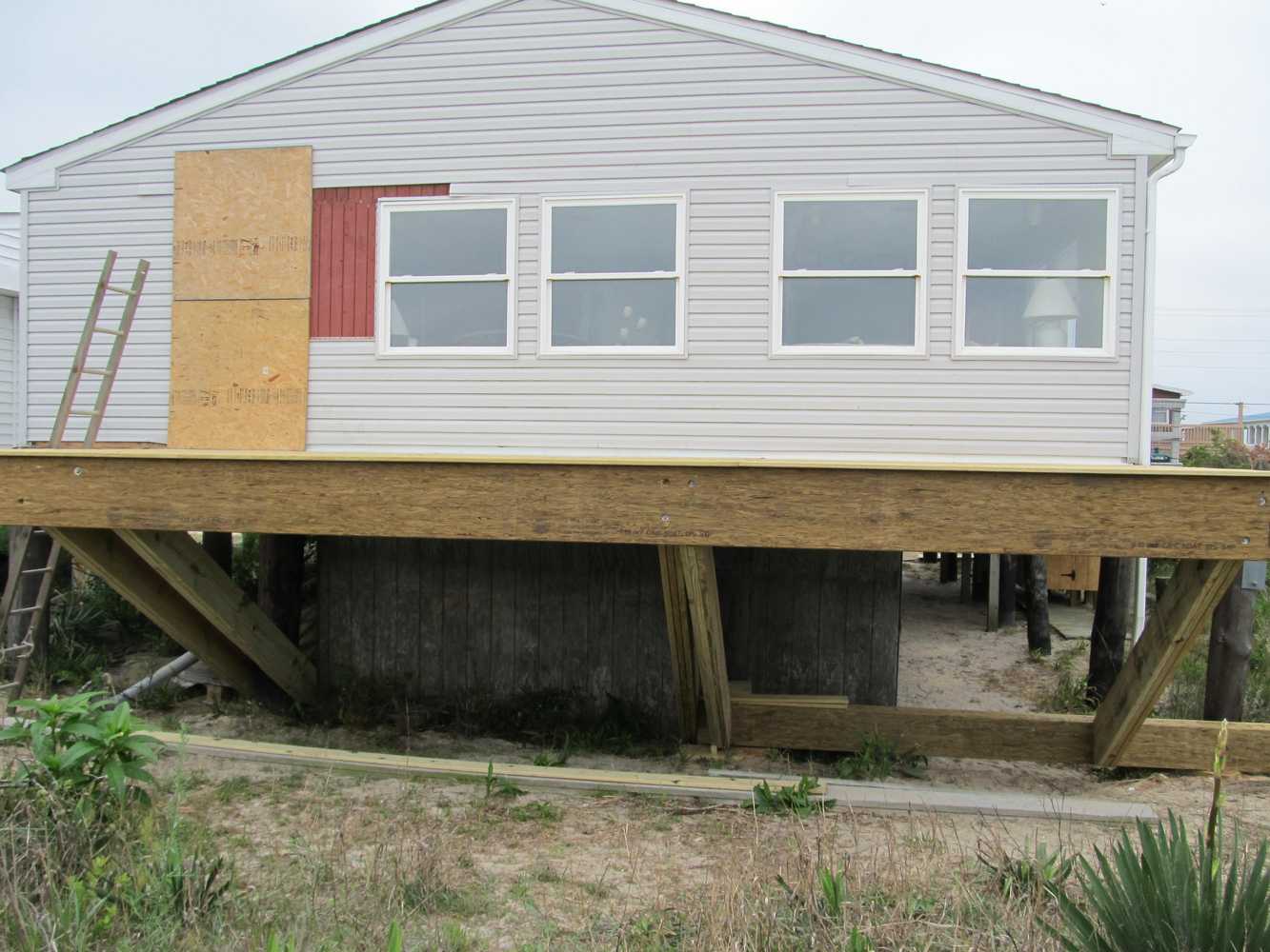 Cedar Rock Construction Decks