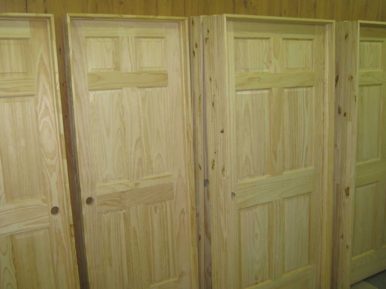 Photo(s) from www.doorsdoorsdoors.com & AMISH CUSTOM DOORS.COM