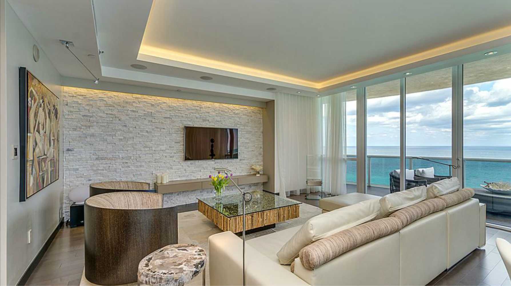 Apartment II in Sunny Isles, FL