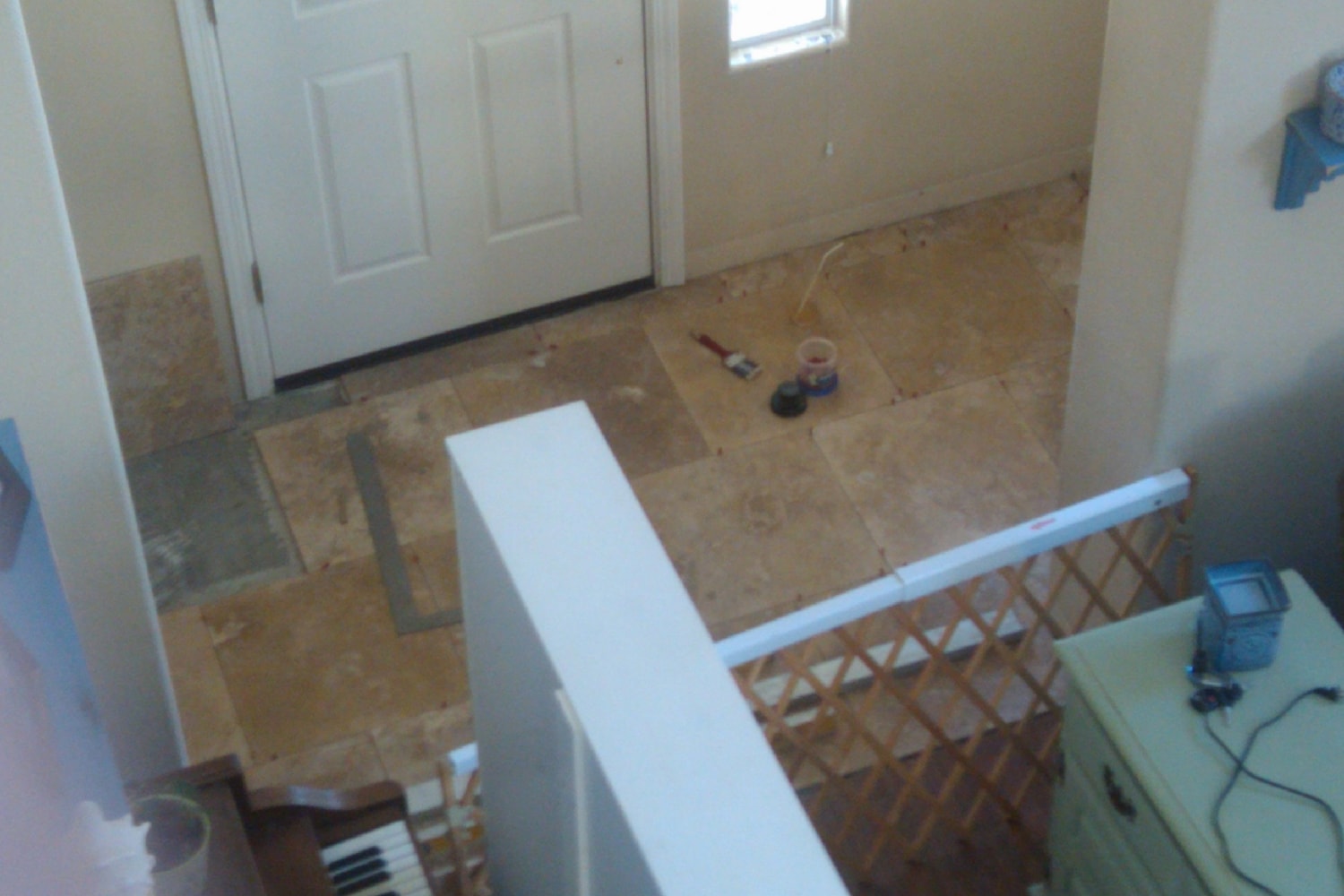 Travertine Tile Entryway