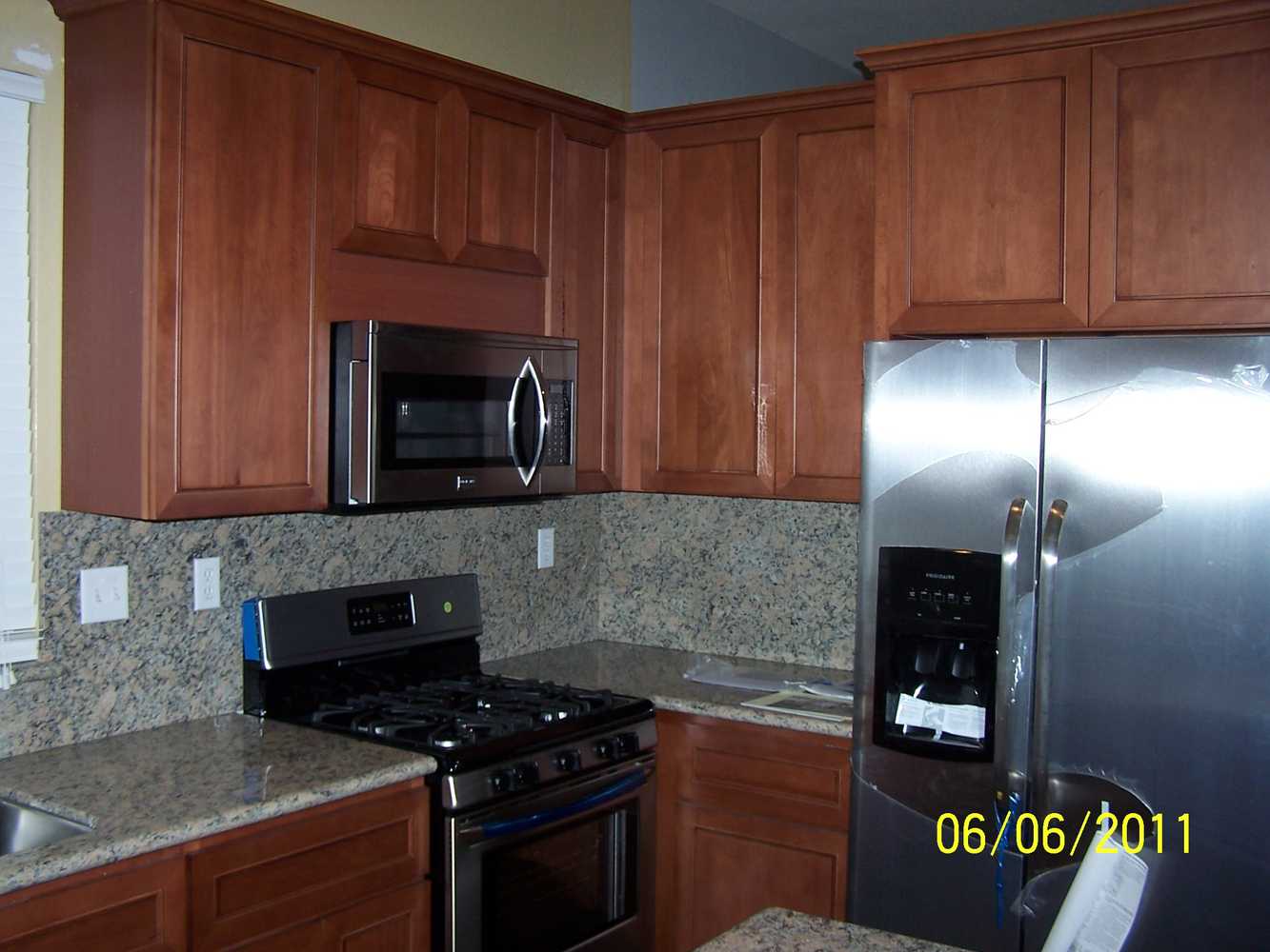 Kitchens & Granite Slabs