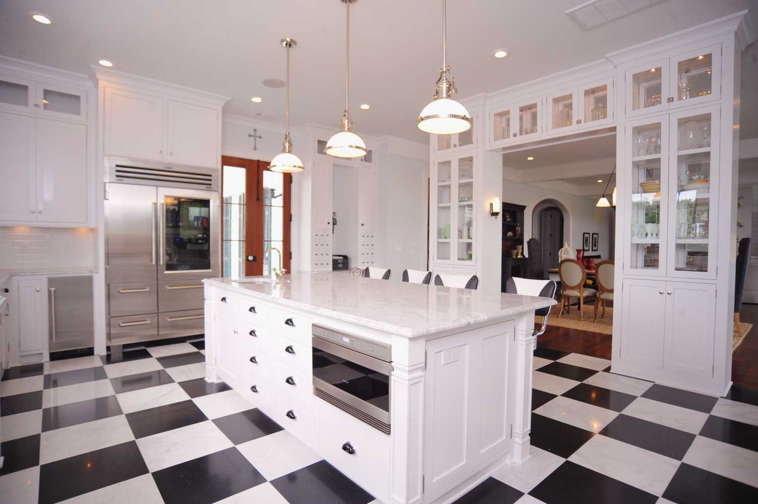 Black and white kitchen