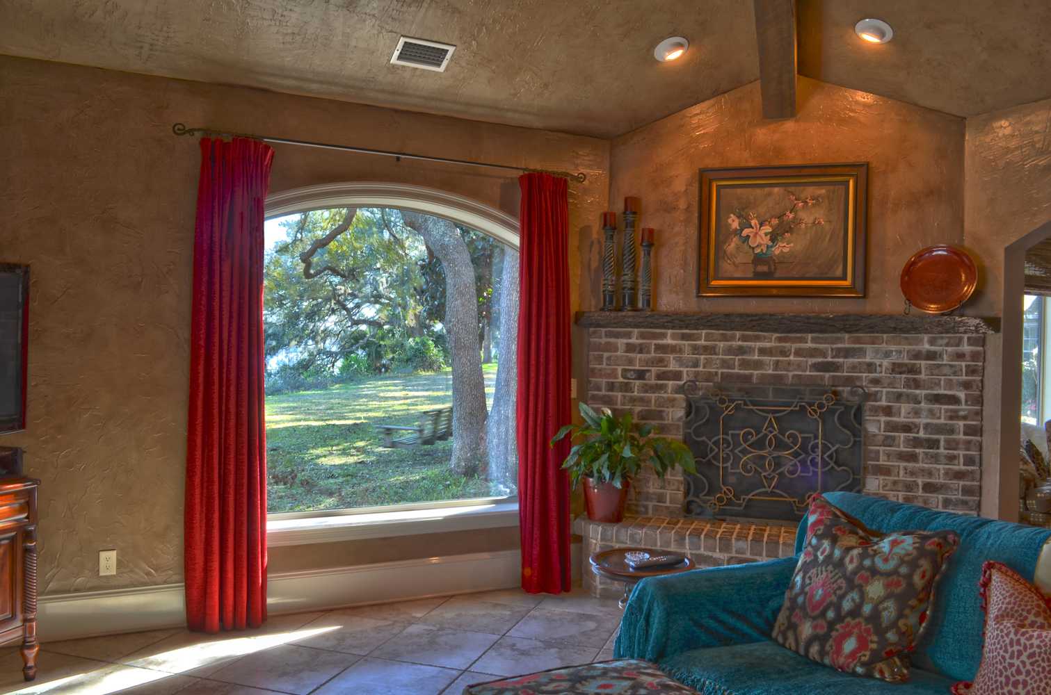 Photo(s) from Joe Holliday Construction, Inc