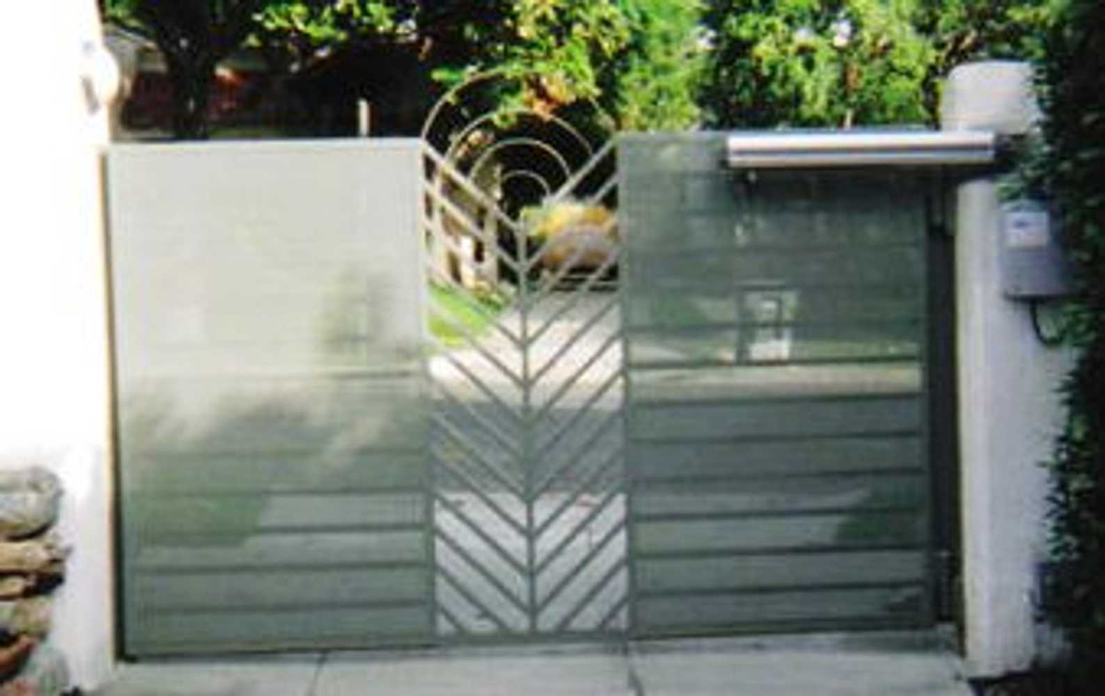 Custom Gates and Fences