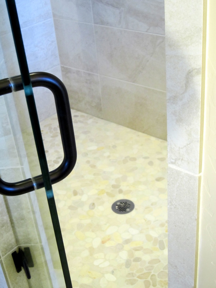 Photo(s) from Red Oak Development Llc