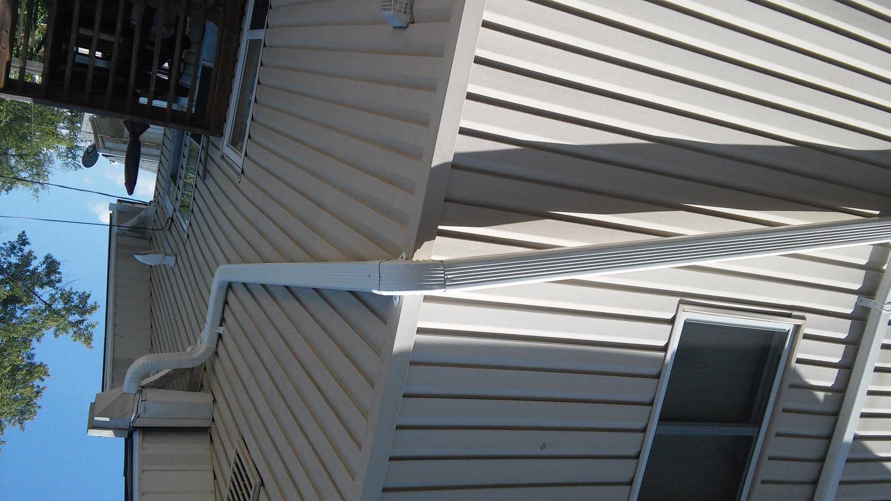 Many pictures of projects