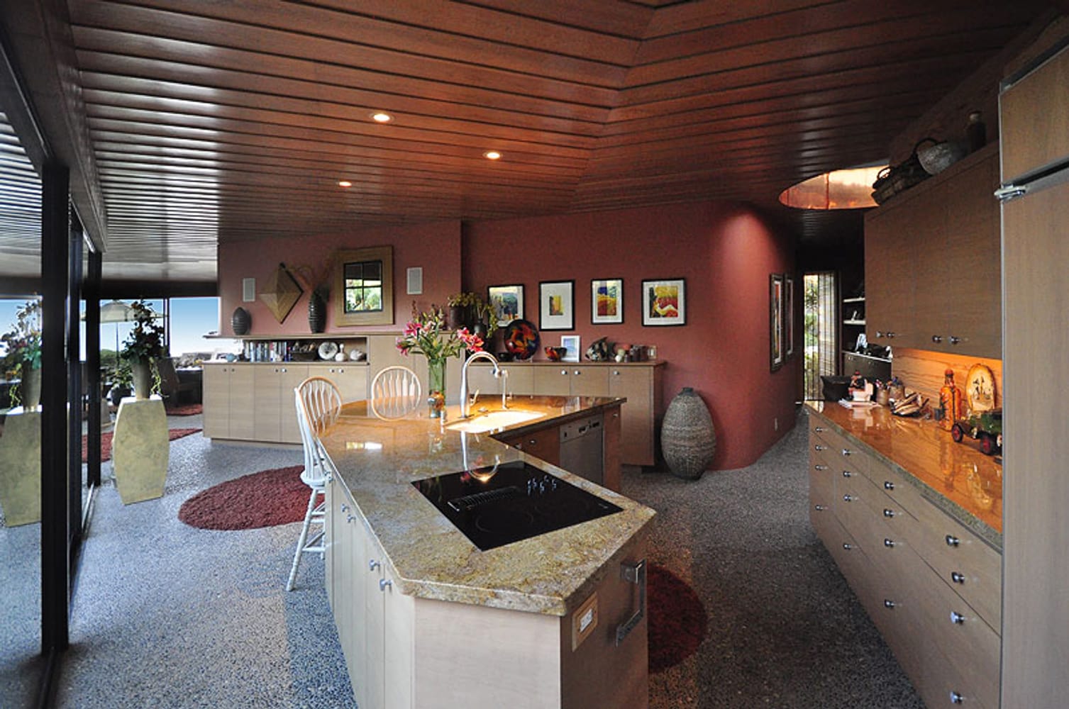 Photo(s) from Kenyon Mcintyre Inc