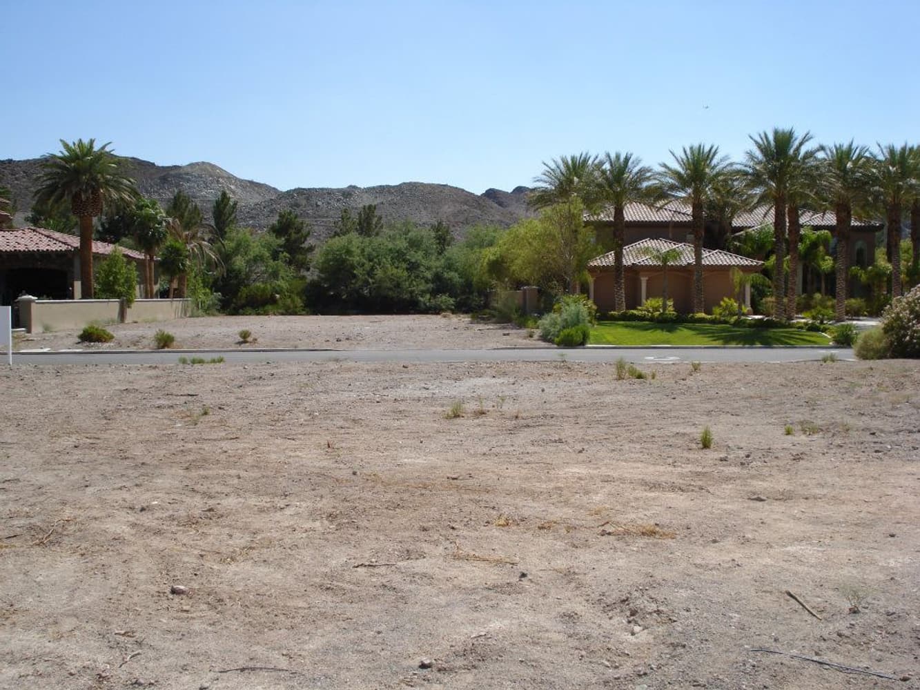 Placa Santa Maria Custom Home - Level Development Group Llc