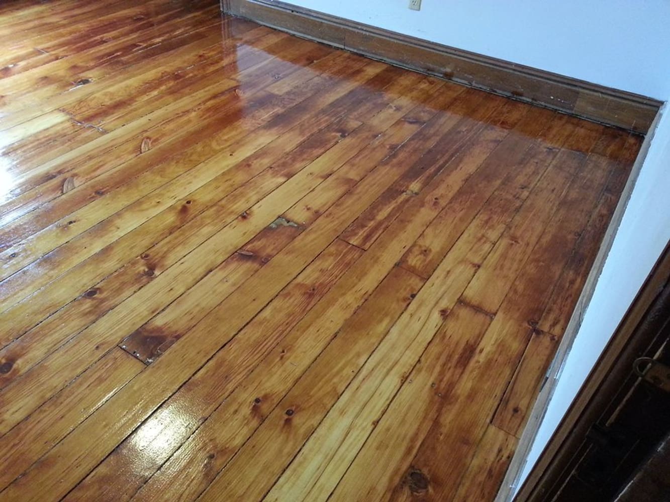 Photo(s) from Wh Woodflooring Associates