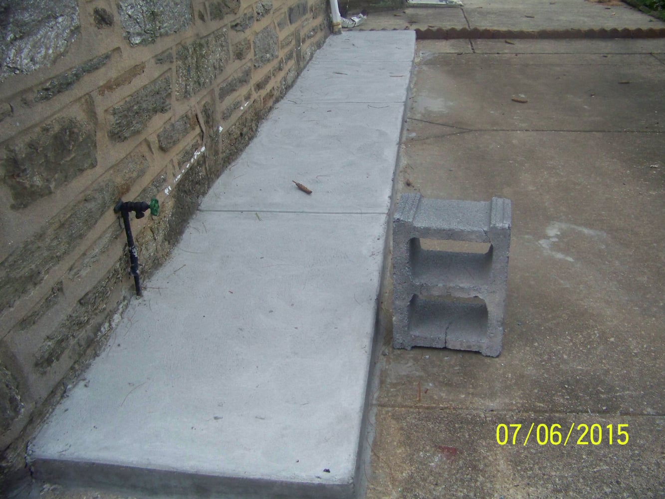 2339 Bryn Mawr Ave back patio