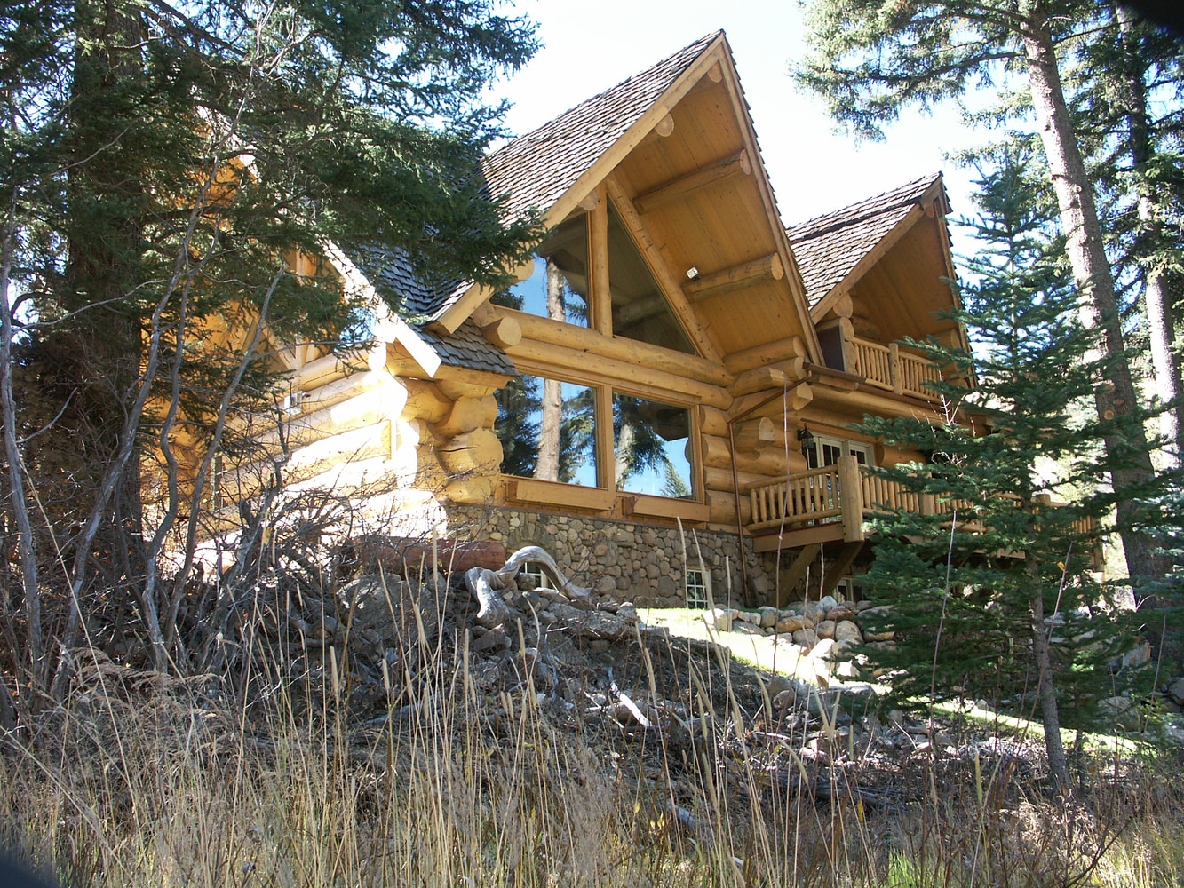 Storm Carpenter Log Homes 