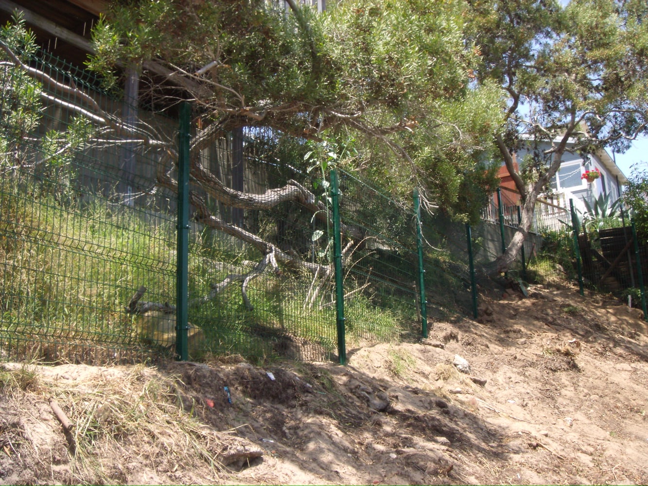 Hermosa Beach Design Master Fence