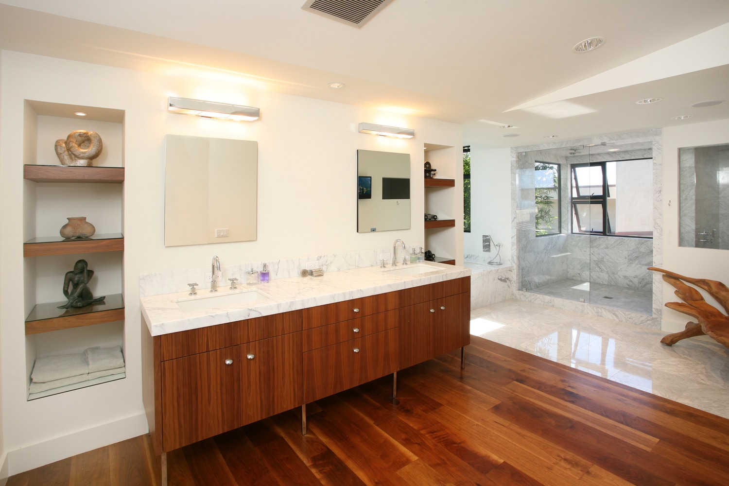 Corona del Mar Custom Residence #4